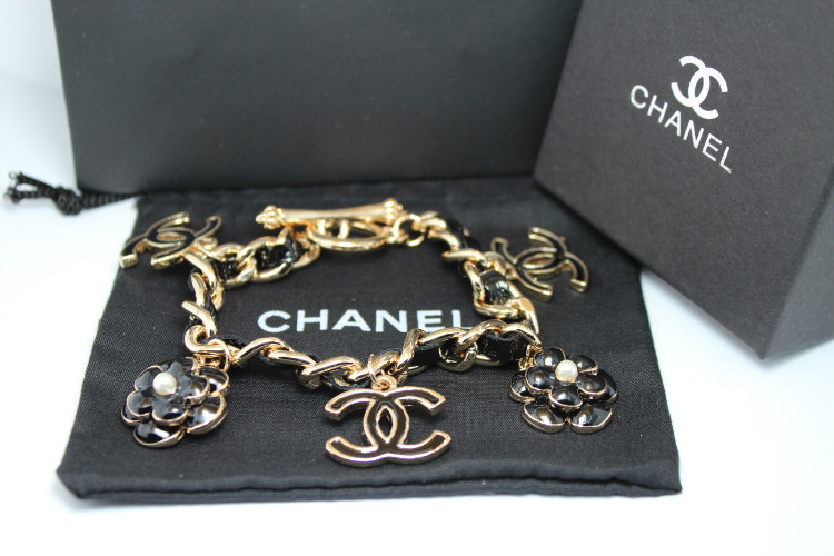 Bracciale Chanel Modello 483